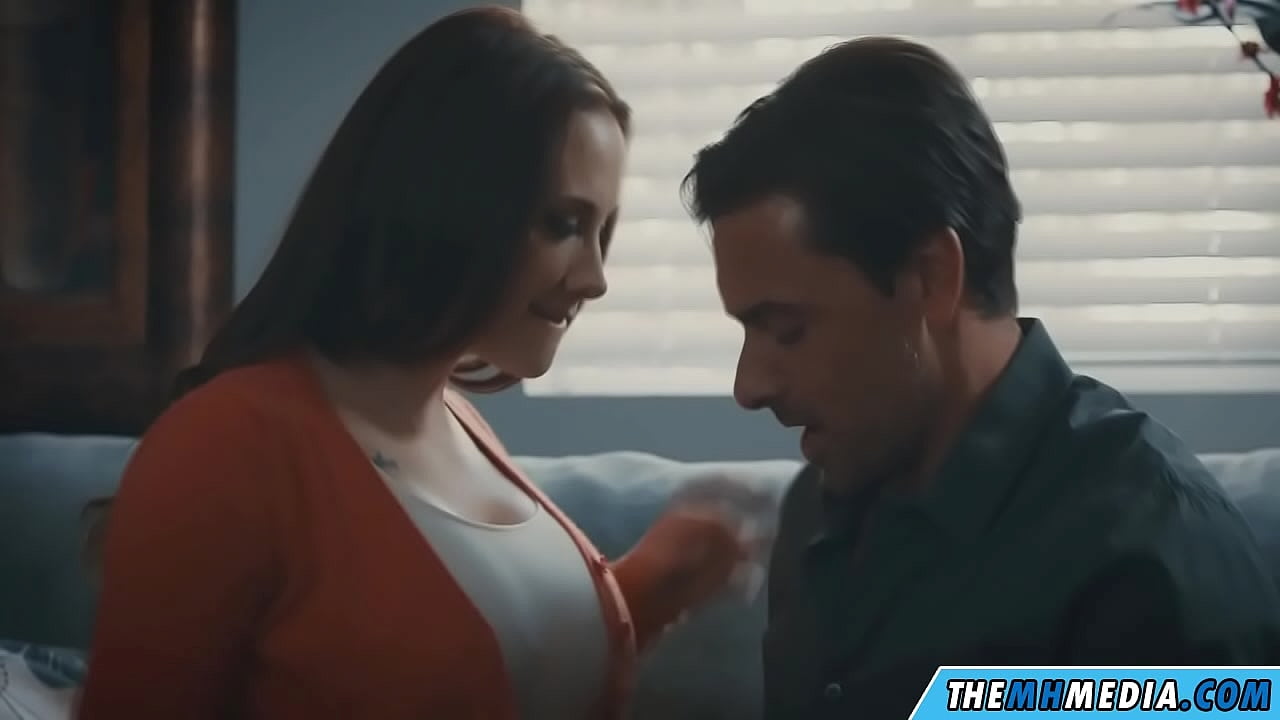 Ngono ya kimapenzi na mama mzuri wa busty